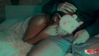 Jeg Vågner op og min trin-mor fra hendes LUR, og sperm i hendes mund! 4k