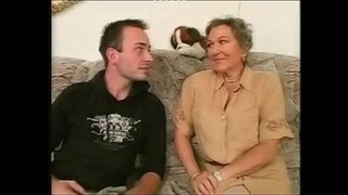 Matang Nenek mendapat fucked la lama de las comprá Matang Nenek mendapat fucked la lama de las comprá
