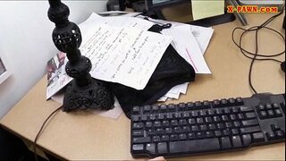 ���ຸເຮັດໃຫ້ການຈັດການກັບຮ້ອນແມ່ຍິງທຸລະກິດສໍາລັບການຂອງນາງທີ່ມີເງິນ