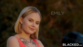 ЗАТЕМНЕННАЯ Ол демалыста және бала побаловать өзіне қандай нибудьБиби си