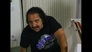 Metro-Ron Jeremy Venice Plajı-sahne 4 Metro-Ron Jeremy Venice Plajı-sahne 4