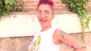 Ada je PRVÝ ANÁLNY. David Ron deflowers jej zadok. &#039;Páči sa mi to, ale bolí to, don&#039; t stop, don &#039; t stop...&#039;