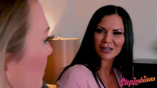 Mẹ Thấy Con Làm Thế Nào Để Có Tình Dục