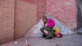 Nina bude Madridu vruće sa njenog telefona bustings!